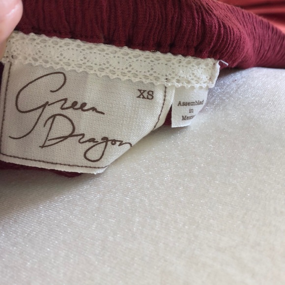 Green Dragon Blouse, Size XS - Picture 7 of 7